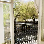 New ! Luxe 155m2 Devant La Tour Eiffel דירה פריז