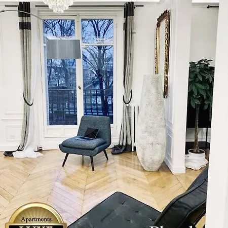 New ! Luxe 155m2 Devant La Tour Eiffel Paris