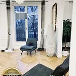 New ! Luxe 155m2 Devant La Tour Eiffel Paryż